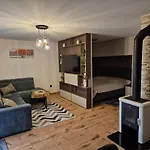 Apartmán Luxusne Z Tarasami - Isabel Telgárt