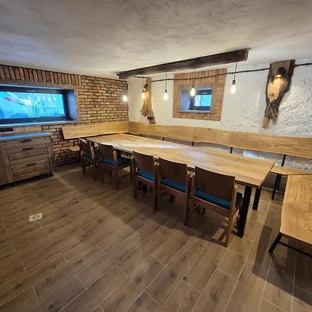 Luxusne Z Tarasami - Isabel Telgárt